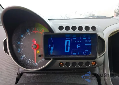 2013 Chevrolet Sonic Ltz Auto from USA, damaged, VIN 1G1JE5SB5D4104735